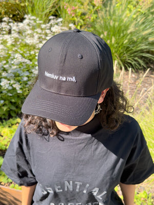 Nemluv na mě. - Cap - Hat - Capkov - Capkov