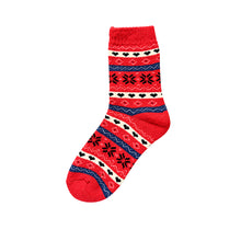 Capkov Winter Socks Hearts & Snowflakes, Červená