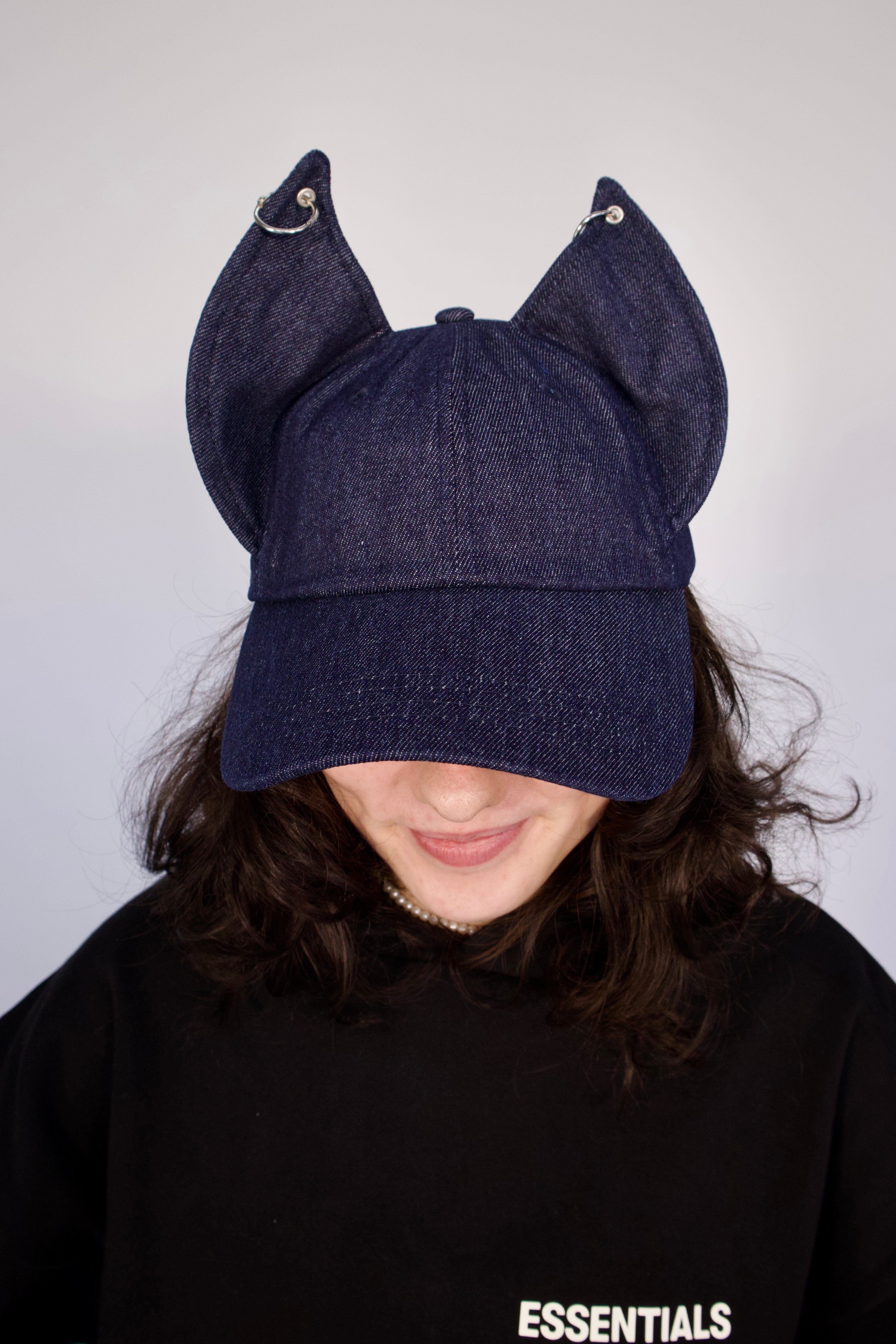 Kočičí čapka bez výšivky - Čapkov.cz kšiltovka-Hat-Capkov-Capkov