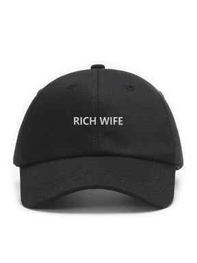 RICH WIFE – kšiltovka, Černá